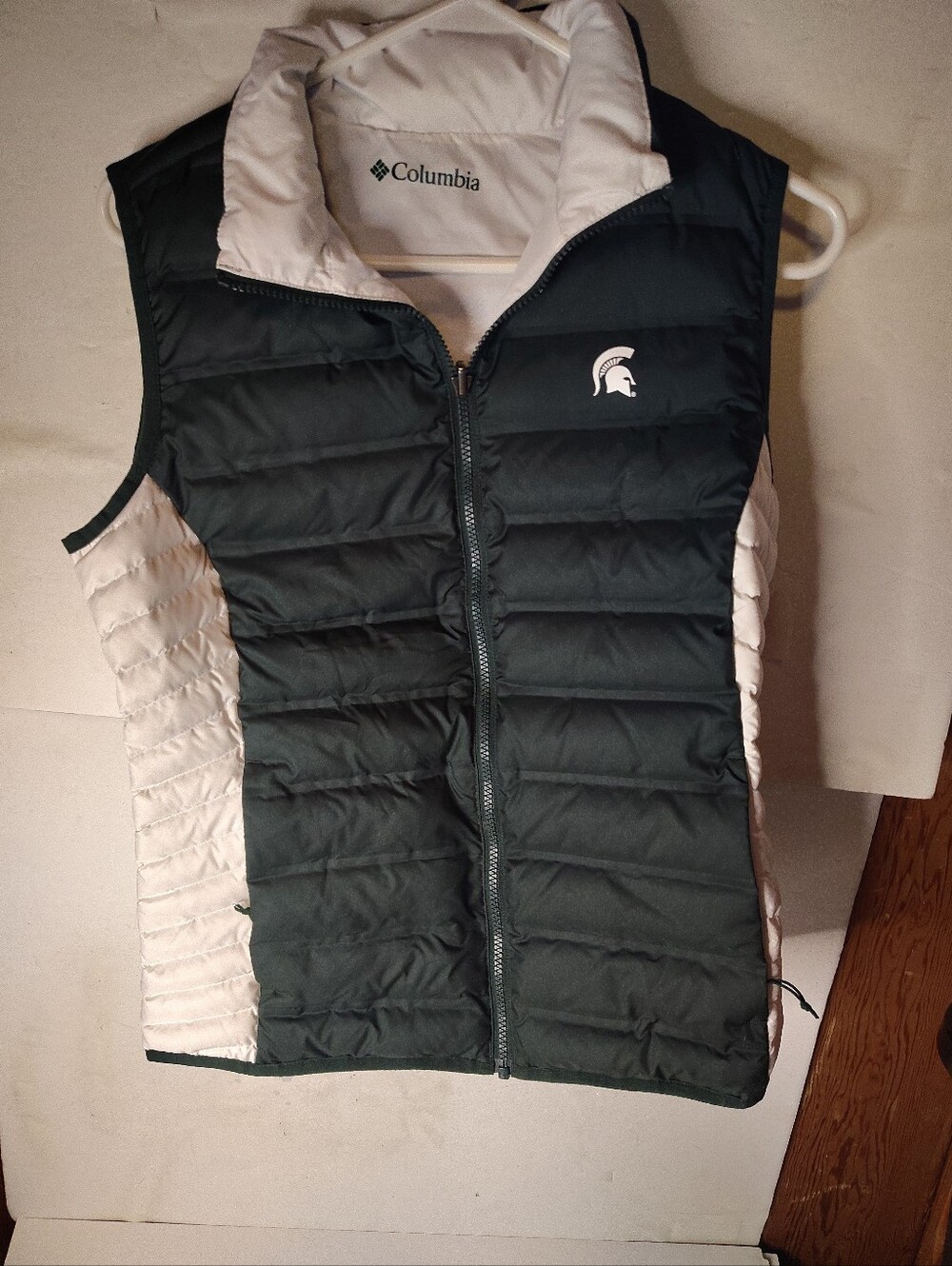 Michigan State Spartans Columbia Reversible Duck Down Vest Green White Size Med.